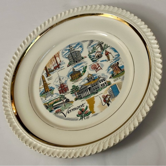 Vintage Vermont State Souvenir Plate - 10.5” Collectible with Iconic Landmarks - Picture 1 of 16